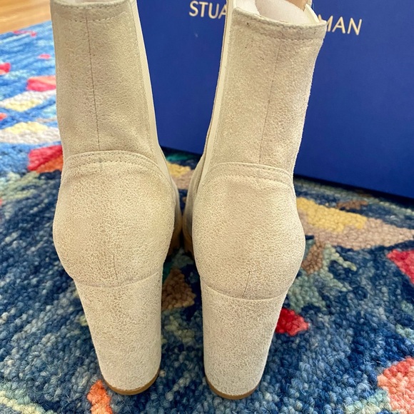 Stuart Weitzman Ivory Wenda Ankle Boots - Picture 5 of 6
